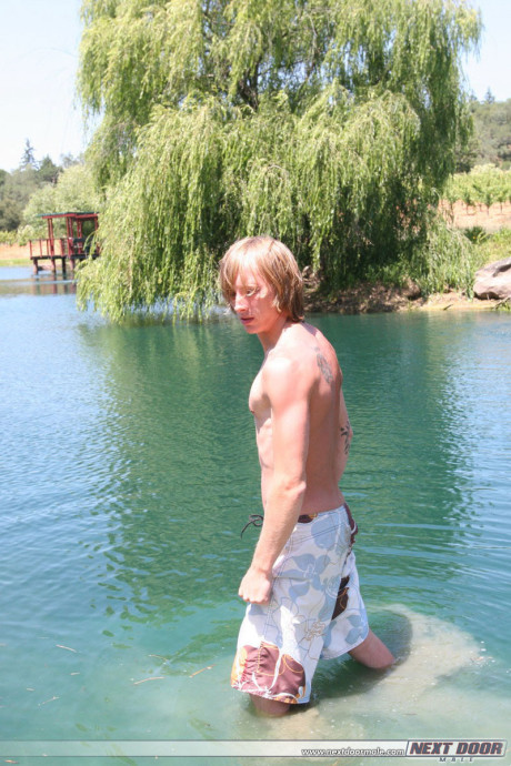 Amateur gay with amazing abs Skyler flaunts his huge cock outdoors - #207937