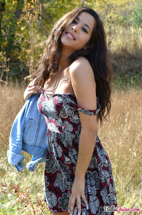 Latina first timer Bella Quinn covers up her exposed melons in a field - #31261