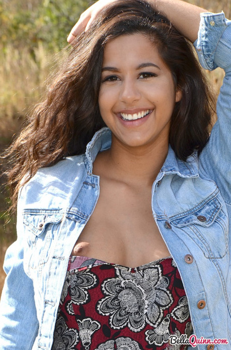 Latina first timer Bella Quinn covers up her exposed melons in a field - #31262
