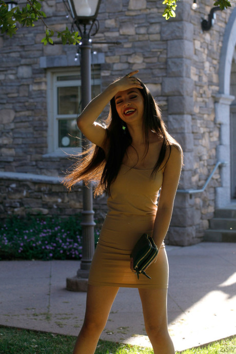 Petite babe Scarlett Alexis shows her hot legs wearing a pretty dress - #237953