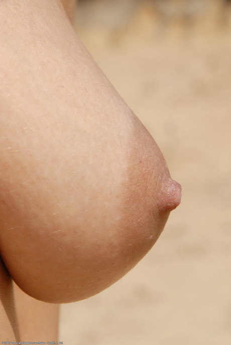 Teen Stany poses undressed on a sandy beach & shows her silky cunt up close - #123034