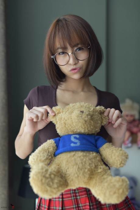 Pretty lovely asian teenie flaunts her hot ass wearing a miniskirt and panties - #118143