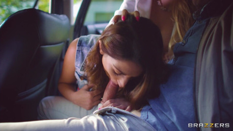 Brazzers Network starring Angel Wicky, Azul Hermosa, Bella Rolland Hot Porn Pics - #256643