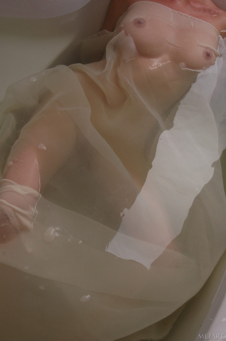 Glamorous babe Maria D flaunts her ravishing gigantic tits in the bathroom - #193660