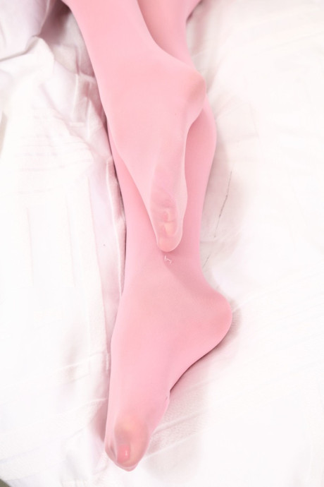 Porn Pics featuring Laura H undressed Images - #43562