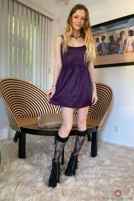 Adorable teenie Riley Star reveals her hairy cunt and poses in pantyhose - #169253