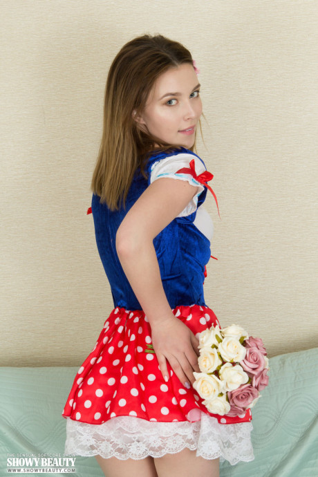 Nice young Stella puts down a bouquet of flowers before getting nude - #30694
