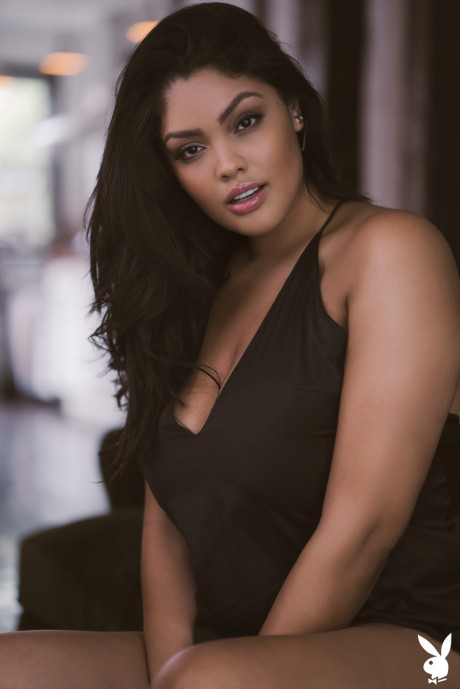 Sweet babe Jocelyn Corona shows her incredible pair of tits & behind - #52514