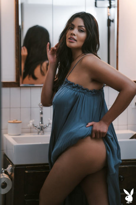 Sweet babe Jocelyn Corona shows her incredible pair of tits & behind - #52522