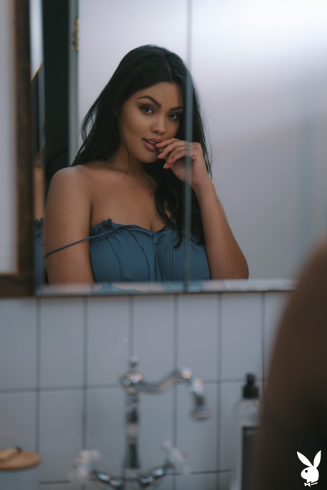 Sweet babe Jocelyn Corona shows her incredible pair of tits & behind - #52523