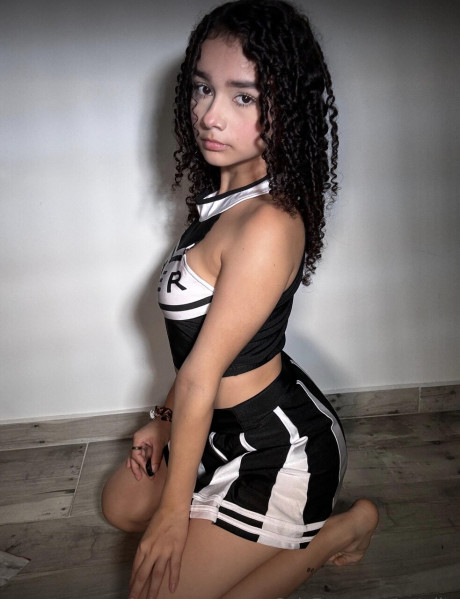 Blowketing performed by Cutejita Porn Pics - #83562