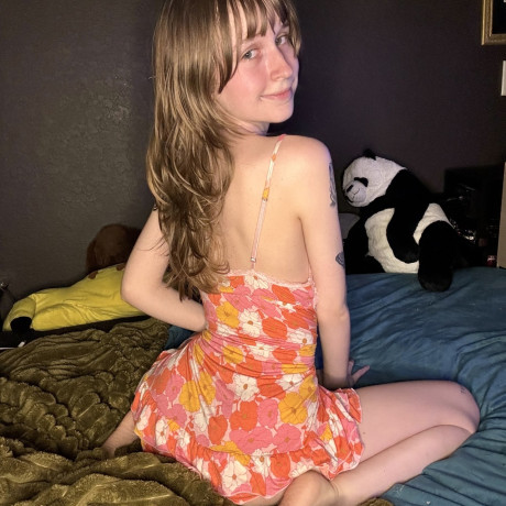 Cute amateur teenie Teensy Bella poses seductively in her nightgown - #41571