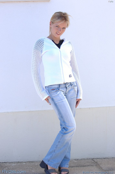 Slutty teenie Kata exposes her tiny breasts & her shaved pink pussy in public - #242683