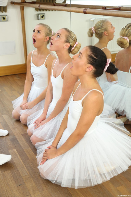Pantyless ballerinas indulge in hot groupsex with their ballet teacher - #89389
