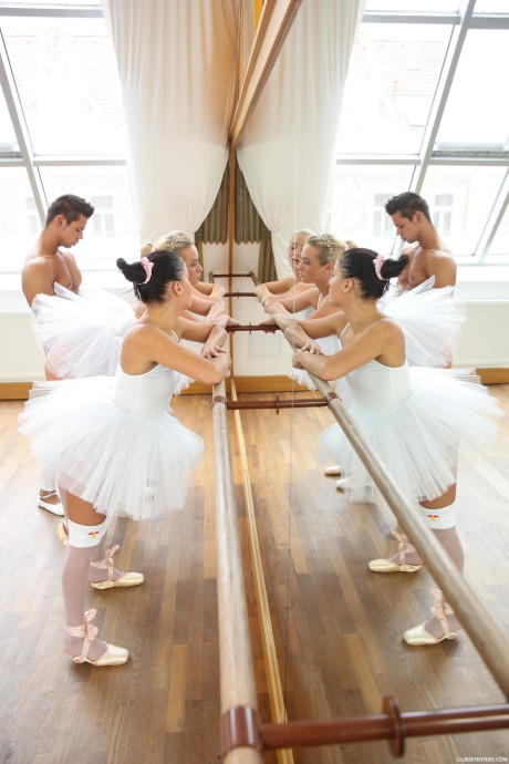 Pantyless ballerinas indulge in hot groupsex with their ballet teacher - #89394