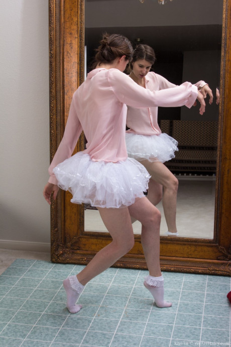 Happy ballerina Kiyoko flashes panty upskirt & peels to pet her hairy cunt #8544