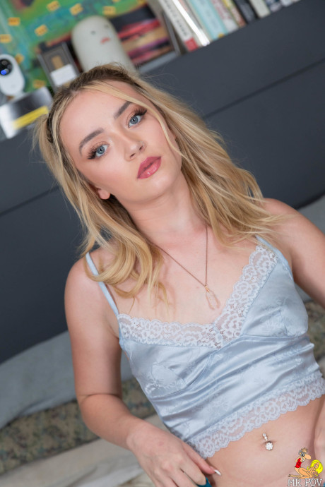 Sexy blondy Maria Kazi takes a selfie prior to engaging in POV sex - #185423