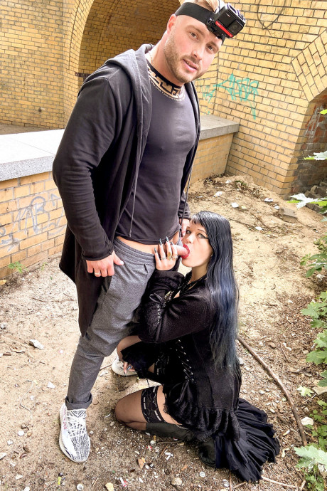 Goth whore Doreen getting her pierced pussy poked and creampied - #208776