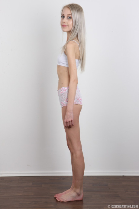Skinny 18 year old virgin Natalia takes off her clothes to stand in the undressed - #38478