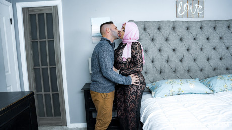 MILF Zoey Foxx shows her enormous booty and titties while having sex in a veil - #256884