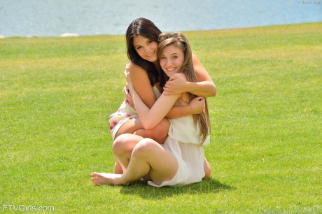 Amateur beauties Eva & Violet stripping and French kissing in public - #55801