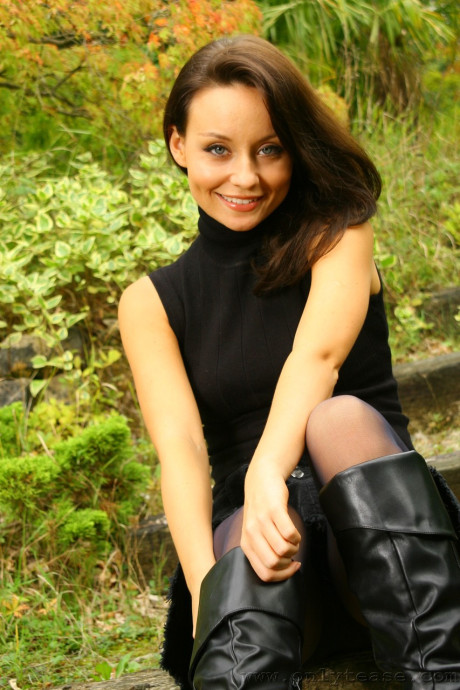 Porn Pics featuring Carla Brown Hot Gallery - #87411