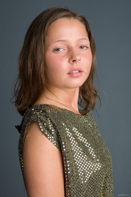 Alluring babe Bettina C shows off her pretty delicious tits and her big ass - #260552