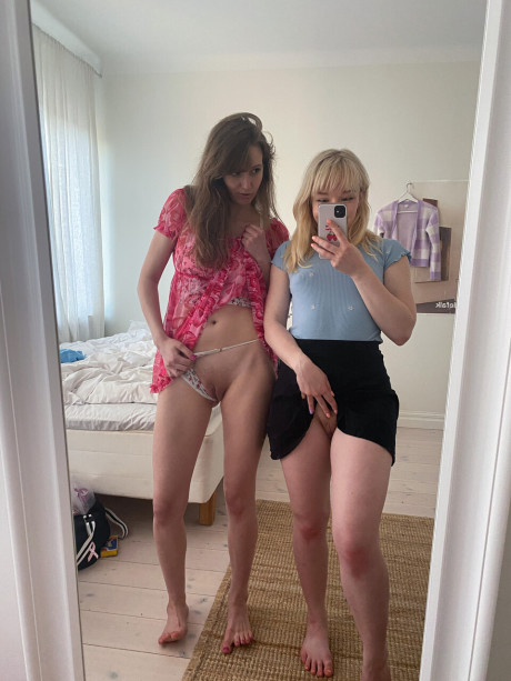 British lesbians Gina S and Jolie takes selfies while having sexual relations - #171336