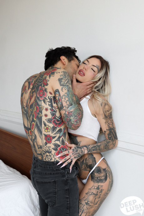 Tattooed babe Chantal Danielle enjoys hardcore sex in a 3some with hung males - #198913