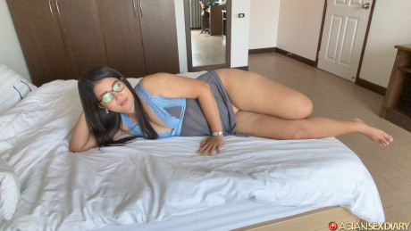 Curvy oriental MILF Apple D loves POV doggystyle sex after giving a bj - #120777