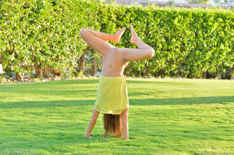 Glamorous blondie in a sweet dress Mary dildoing her horny twat in public - #267470