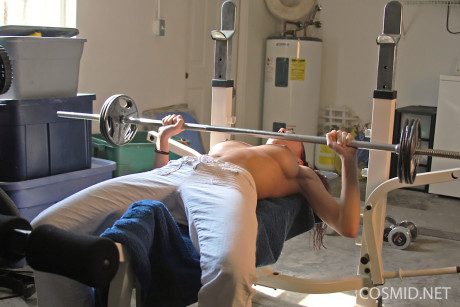 Petite amateur Victoria Nelson show off undressed oiled body in the gym - #5959
