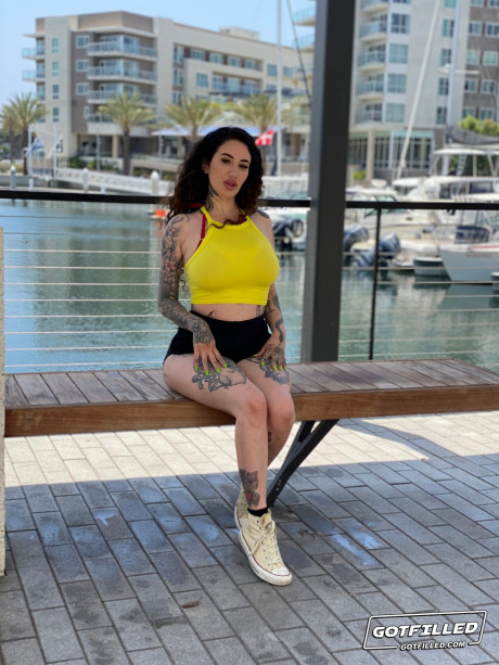 Curvy Arab babe Arabelle Raphael treats a monstrous penis to a hardcore anal ride - #230423