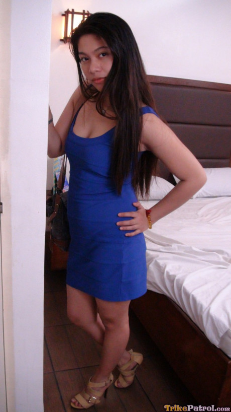 Adorable Filipina Sheree Pineda enjoys POV sex before posing naked - #11330