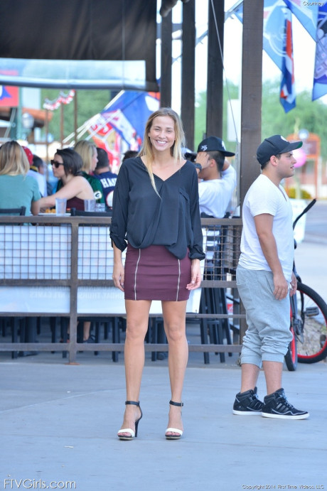 Glamorous blondie in a miniskirt Courtney flaunting her nice titties in public - #76957