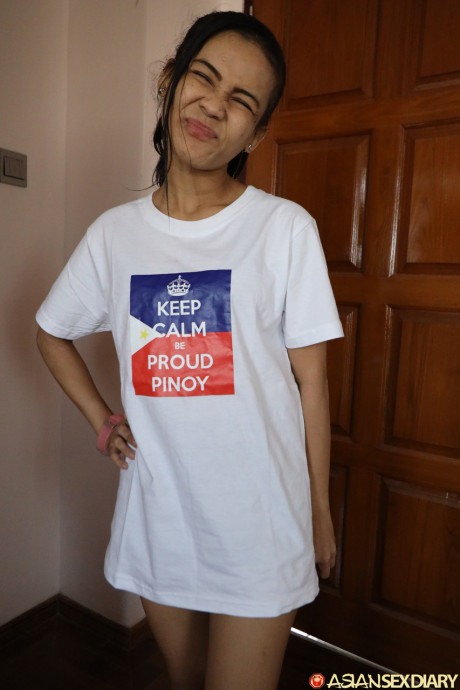 Cute tasty oriental babe Joy D shows her trimmed pussy up close & gets a POV dicking - #257389