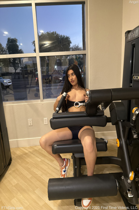 Charming amateur babe Angel teasing with her humongous round behind at the gym - #267732