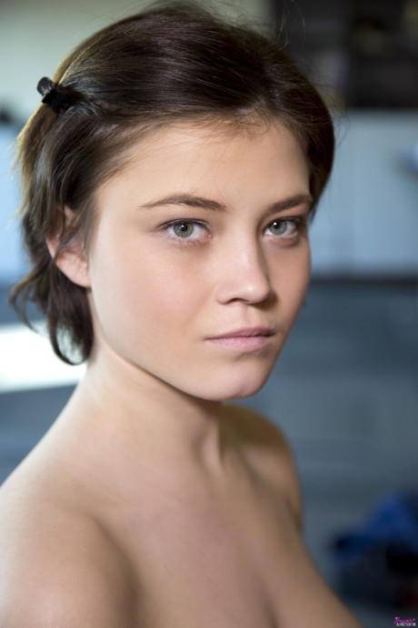 Fresh young bitch girl woman and her step-grandfather exchange oral sex before fucking - #160162