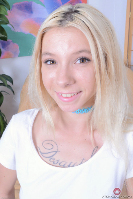 Thin babe Kenzie Reeves shows off her small booty & spreads her shaved twat - #172618