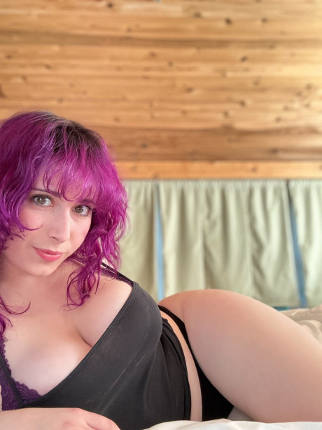 Cute OnlyFans cam model Sam Squeebs teases with her stunning massive breasts - #18665