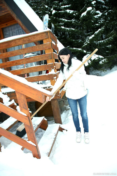 Attractive brunette amateur Linda O strips and masturbates in the wooden cabin - #144240