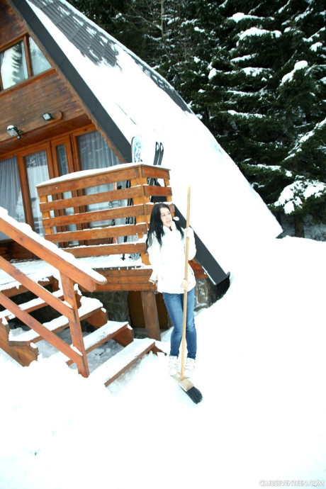 Attractive brunette amateur Linda O strips and masturbates in the wooden cabin - #144241