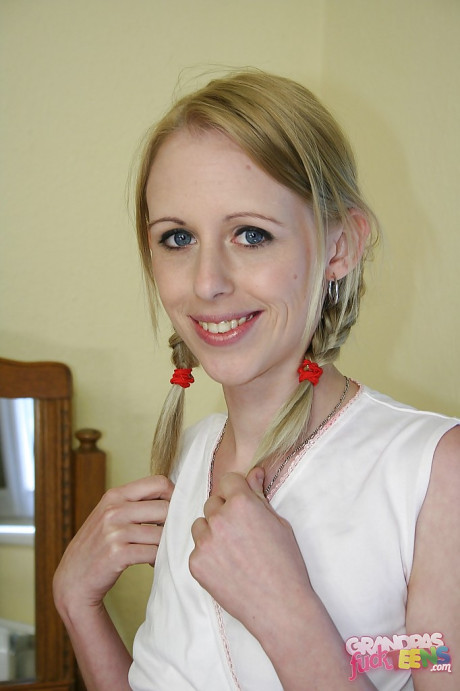 Skinny teenie with pigtails Sunny Diamond uncovering her tiny curves - #44102