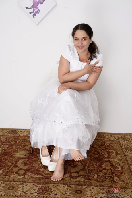 Amateur teenie Ziggy Star shows her big behind & bushy vagina as she strips - #253763