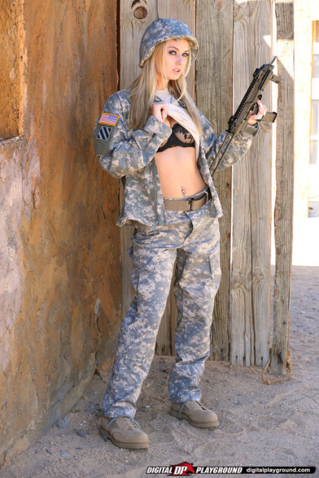 Fantastic babe with awesome jugs is doing very charming cosplay today - #14244
