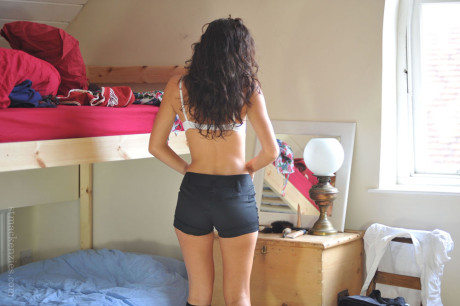 Solo whore GF chick Nicola Rocco touts her ass in butt shorts before getting naked - #57185