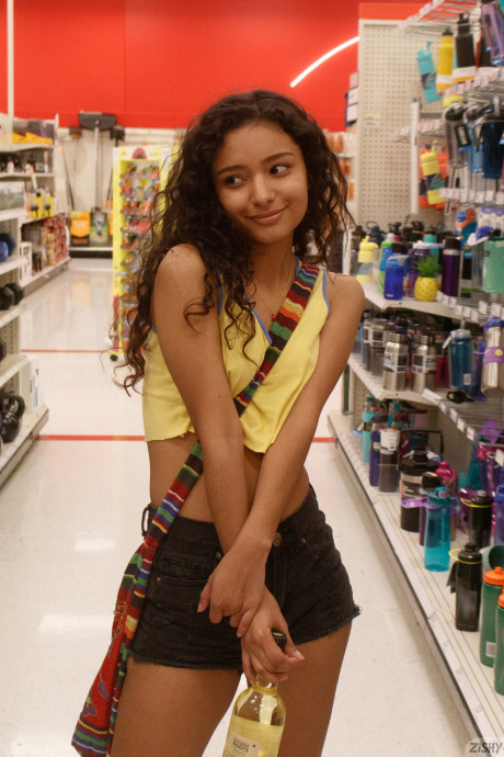 Latina Renee Macias poses in her behind shorts & flashes her melons in public - #42506