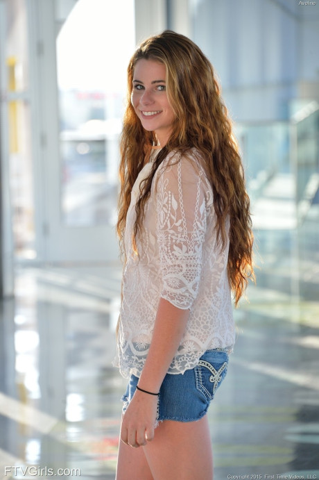 Pretty teenie Aveline reveals her asshole and pierced nipples in public transport - #69208