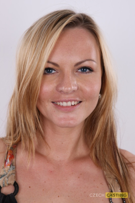 Blondy first timer Lenka takes a chair after getting completely naked #14529