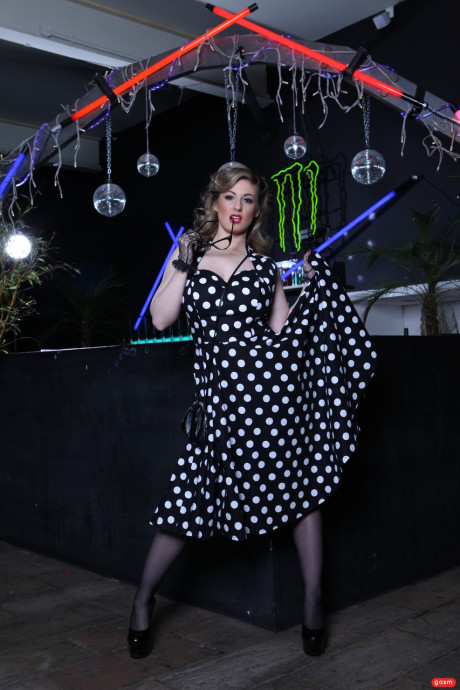 British babe Ashley Downs takes off her polkadot dress for some hardcore sex - #34307